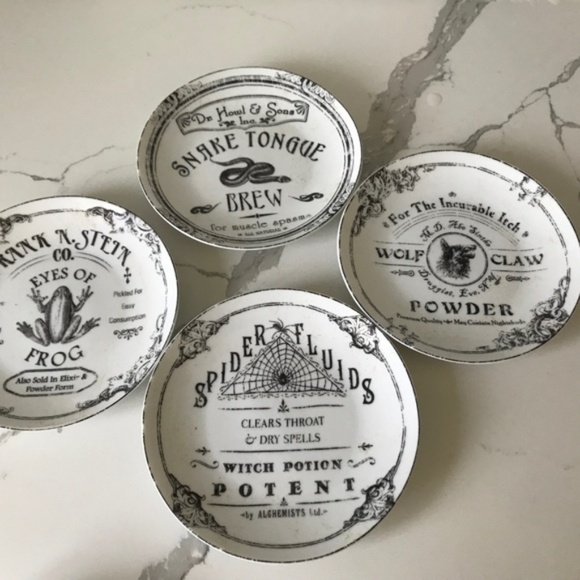 222-fifth-dining-222-fifth-hallow-apothecary-halloween-plates-set-4